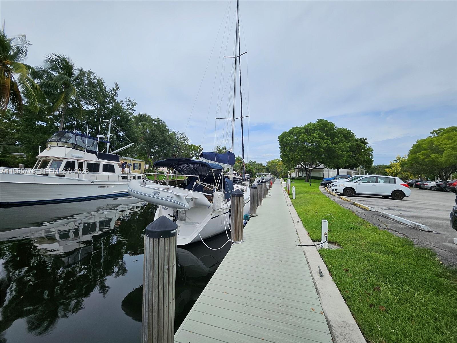 1101 River Reach Dr #418 Fort Lauderdale, FL 33315