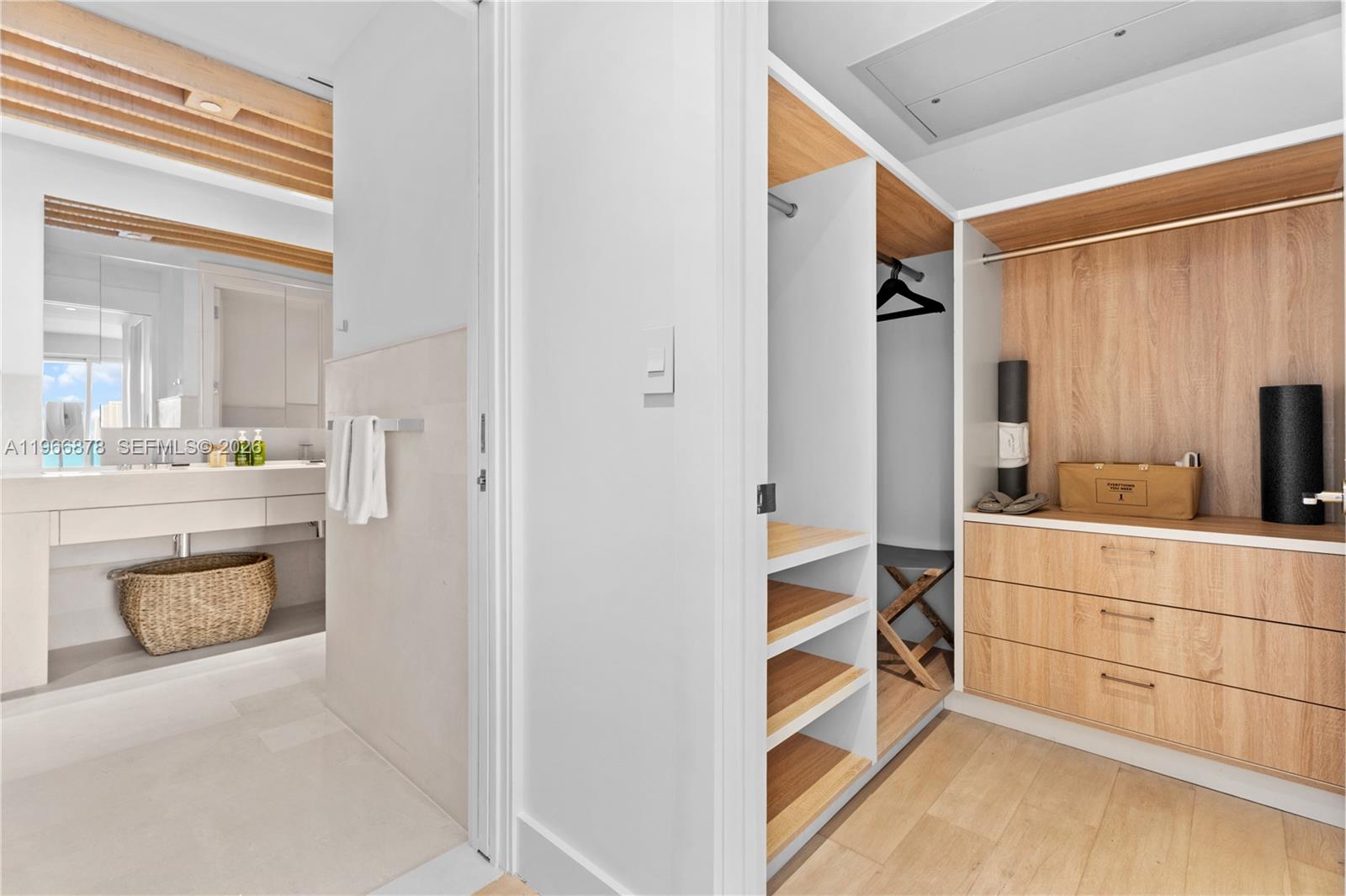 102 24th St #PH-1703 Miami Beach, FL 33139