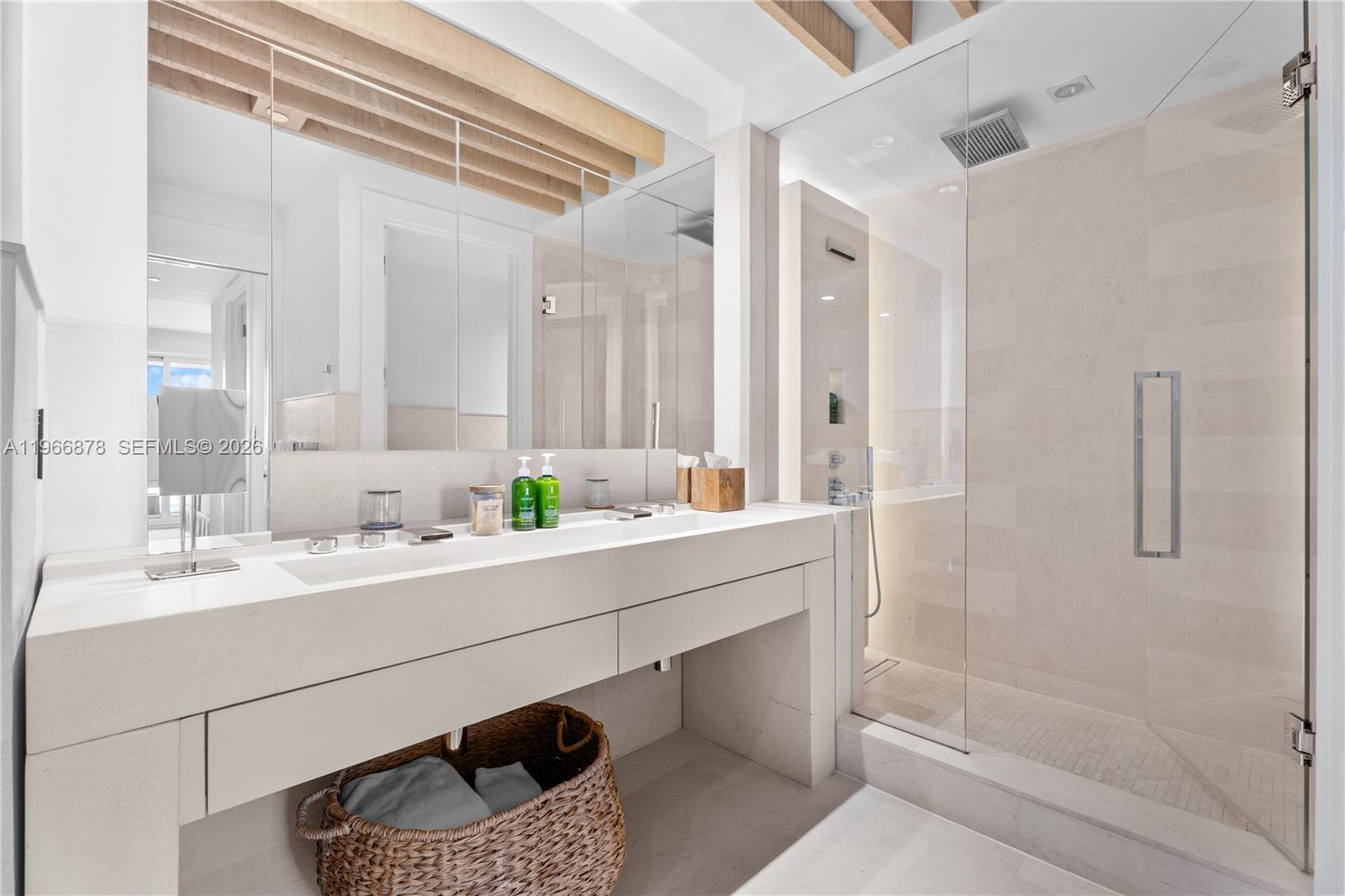 102 24th St #PH-1703 Miami Beach, FL 33139