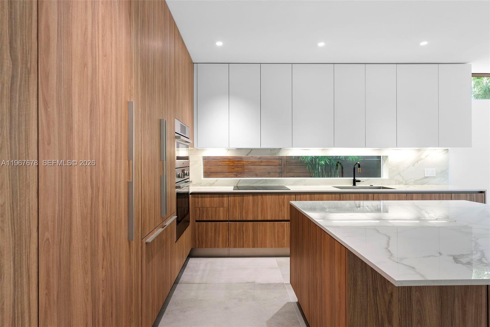 3119 Plaza St Miami, FL 33133