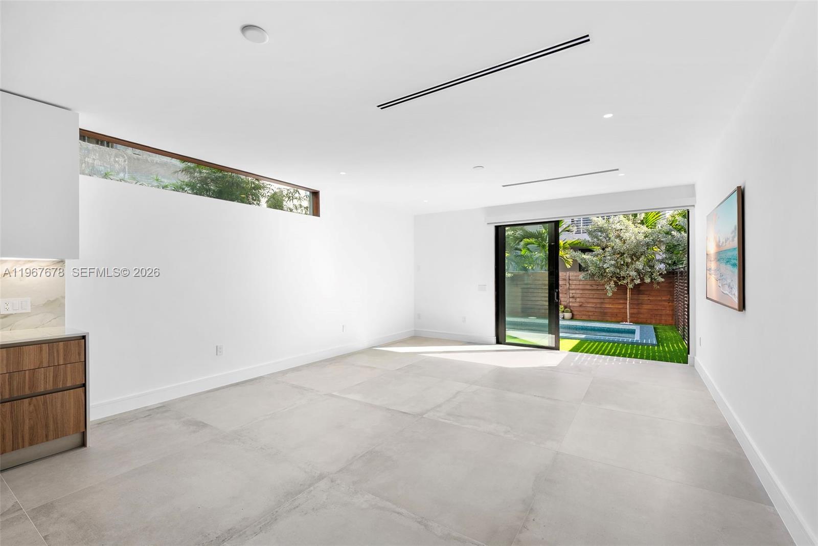 3119 Plaza St Miami, FL 33133