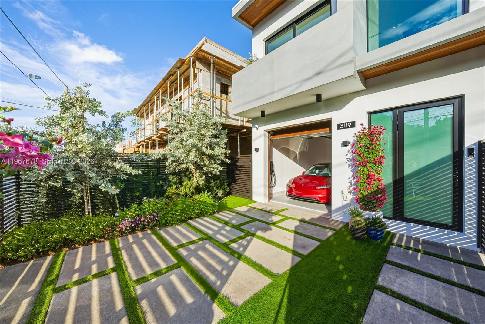 3119 Plaza St Miami, FL 33133