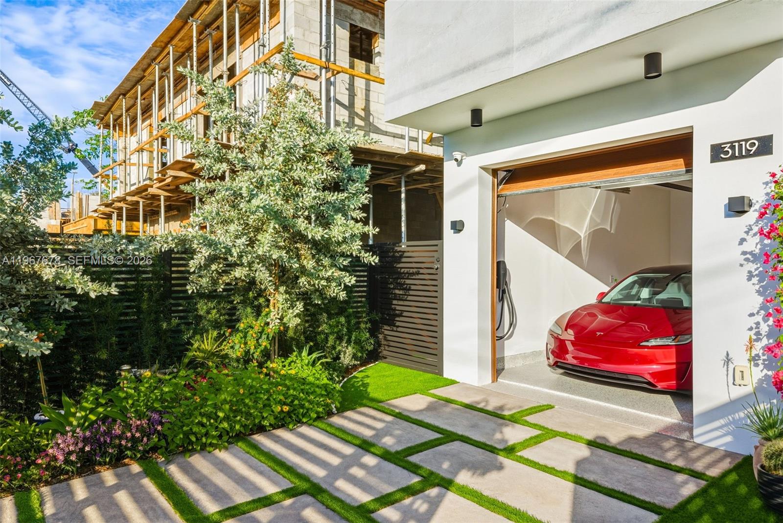 3119 Plaza St Miami, FL 33133