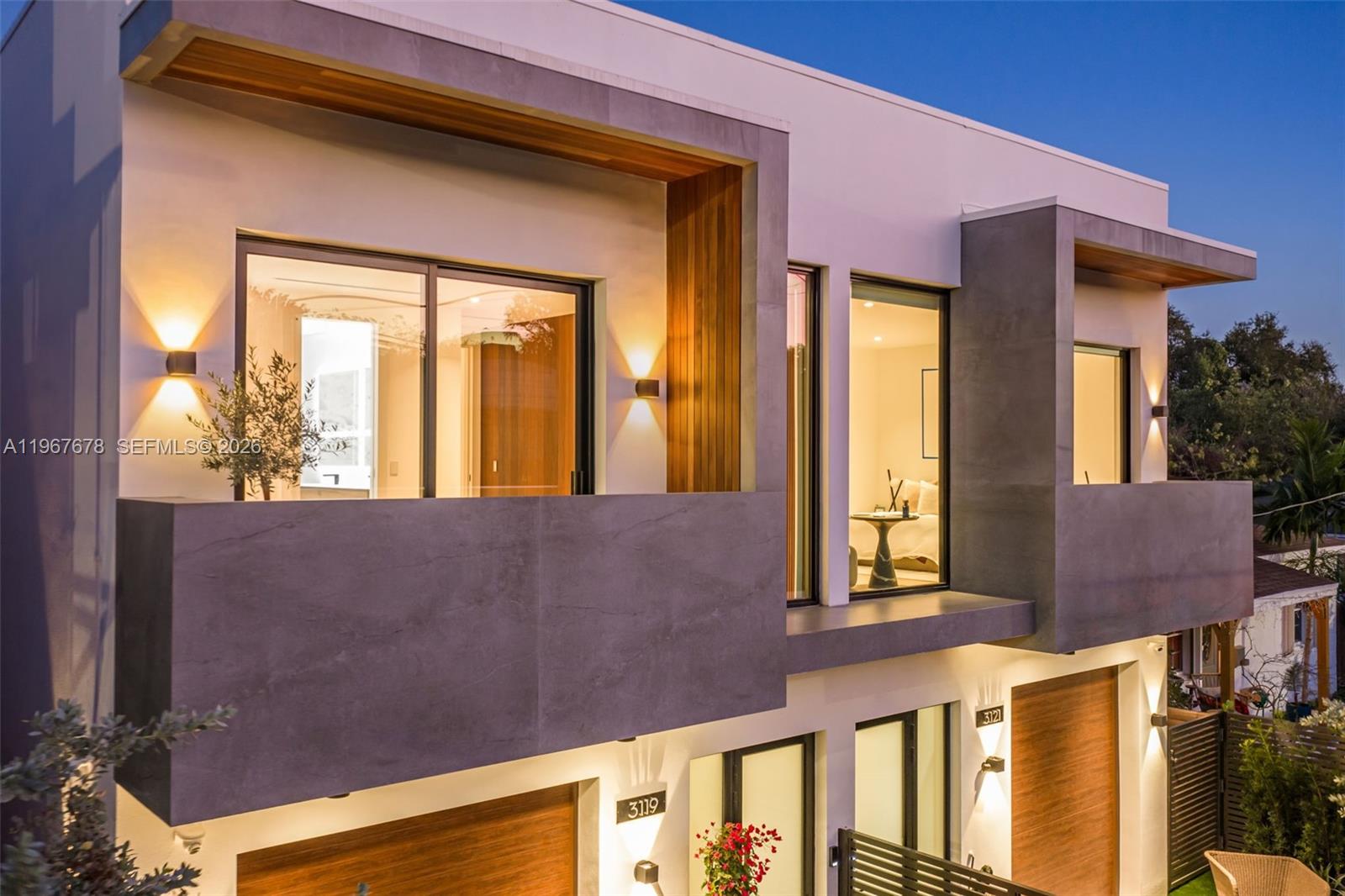 3119 Plaza St Miami, FL 33133