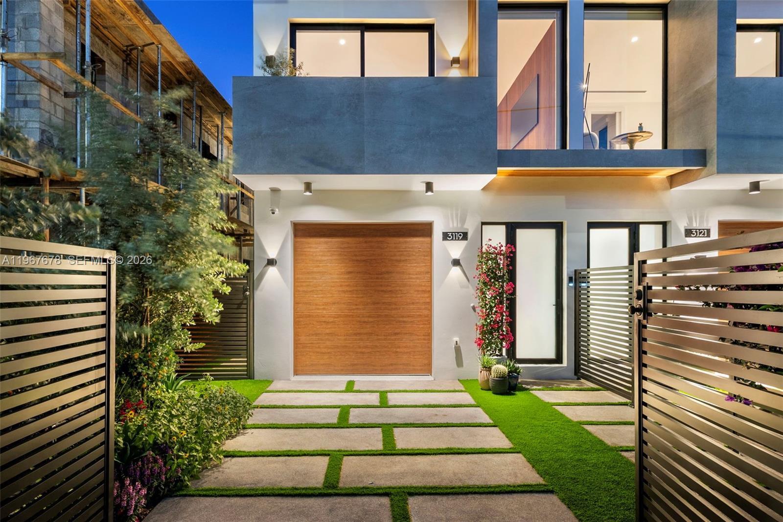 3119 Plaza St Miami, FL 33133