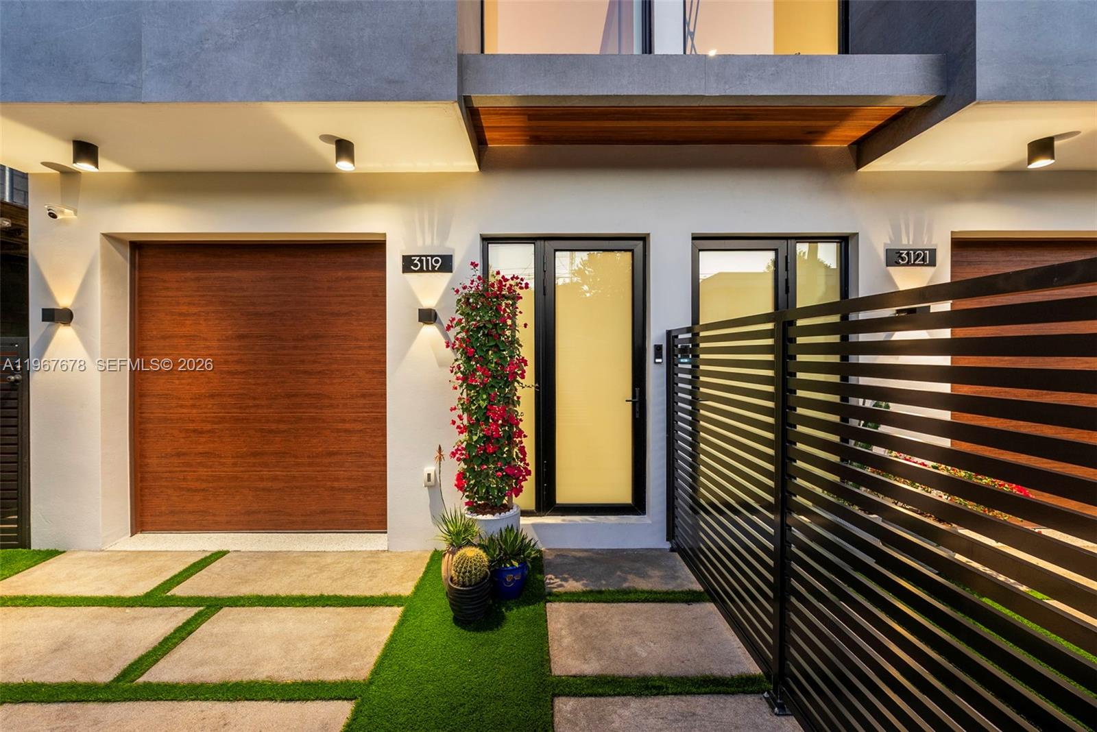 3119 Plaza St Miami, FL 33133