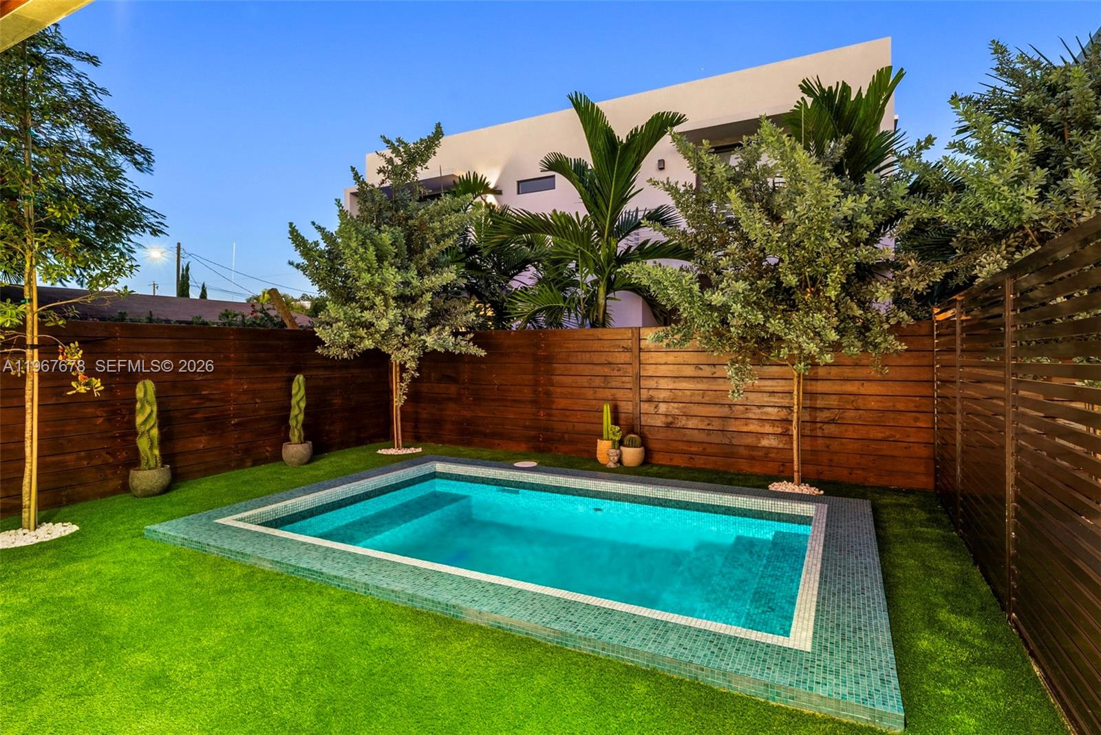 3119 Plaza St Miami, FL 33133