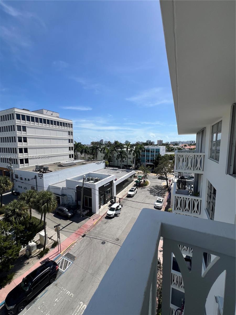 4142 N Jefferson Ave #6B Miami Beach, FL 33140