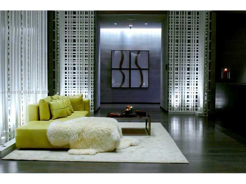 image Beach Club 223