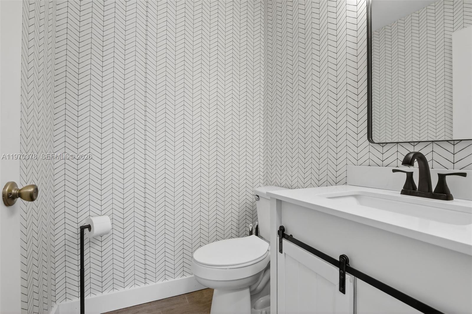 4700 Grapevine Way Davie, FL 33331