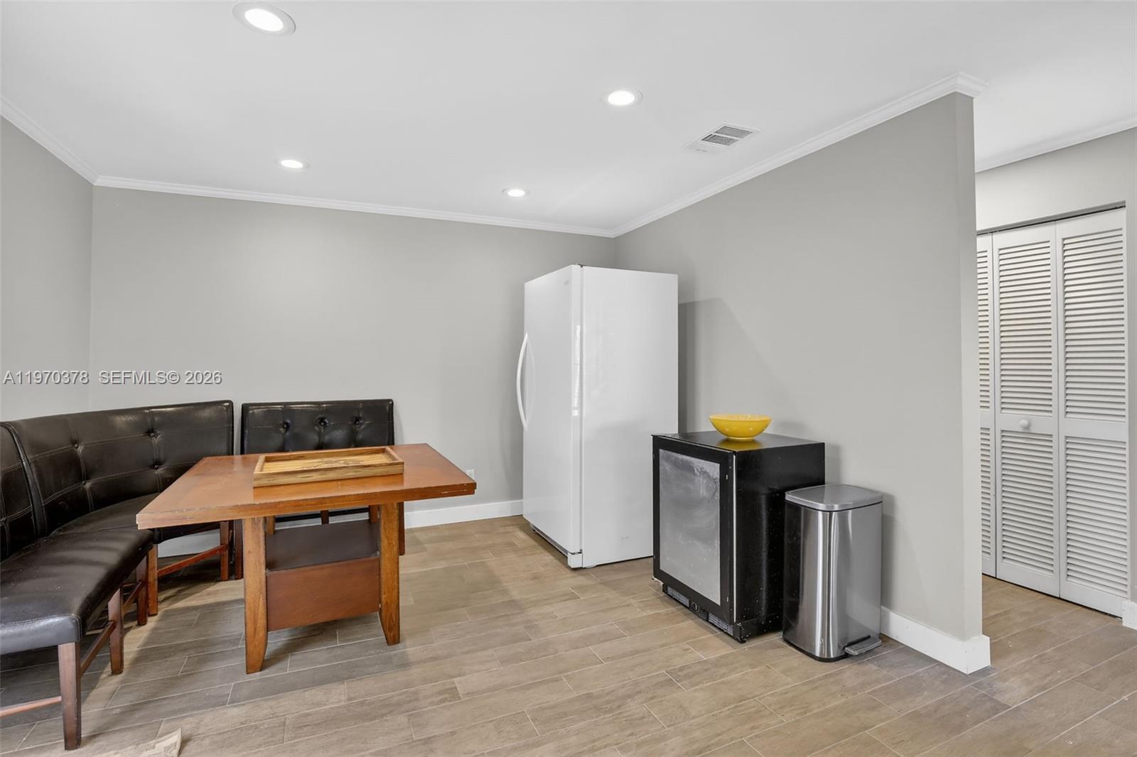 4700 Grapevine Way Davie, FL 33331