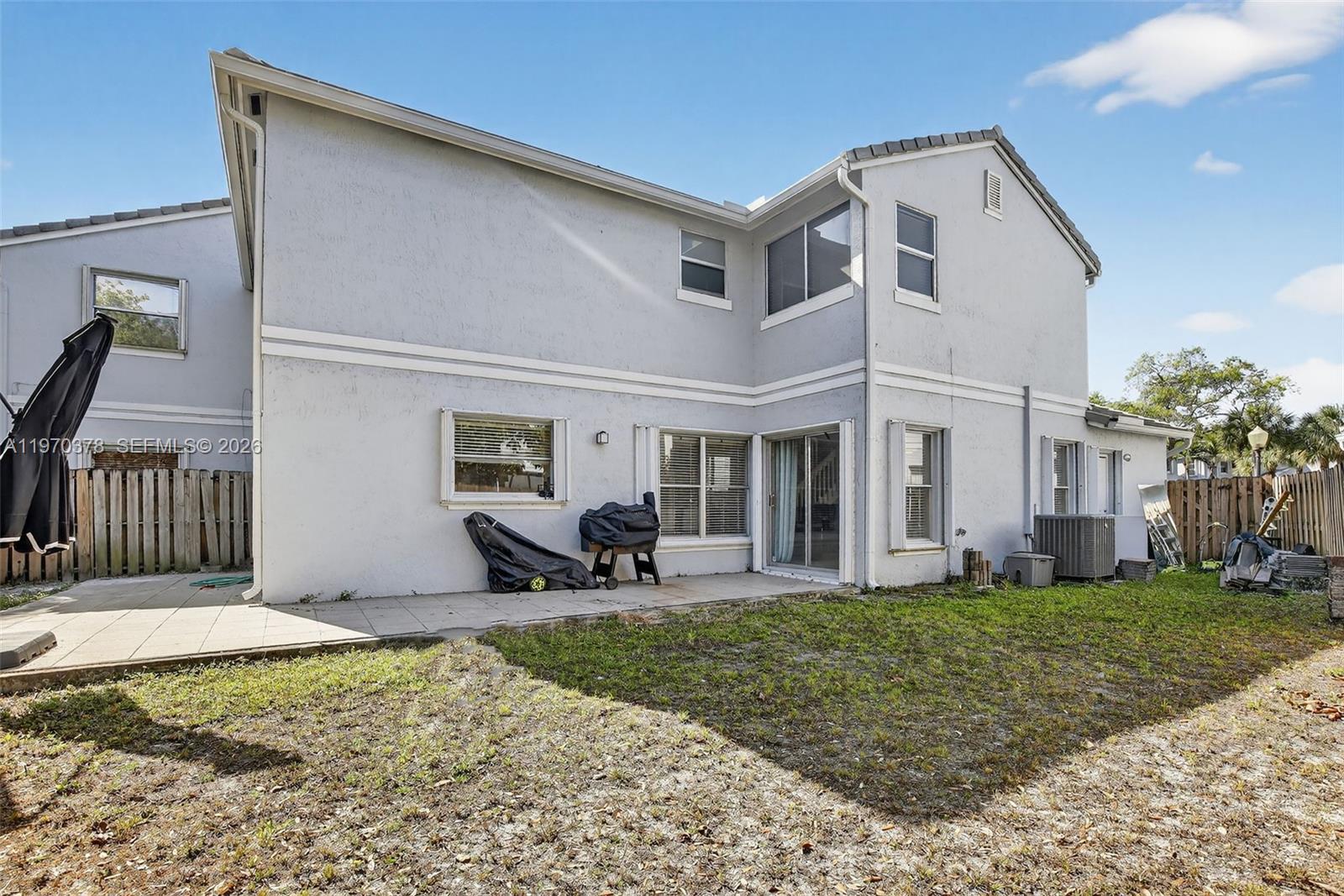 4700 Grapevine Way Davie, FL 33331