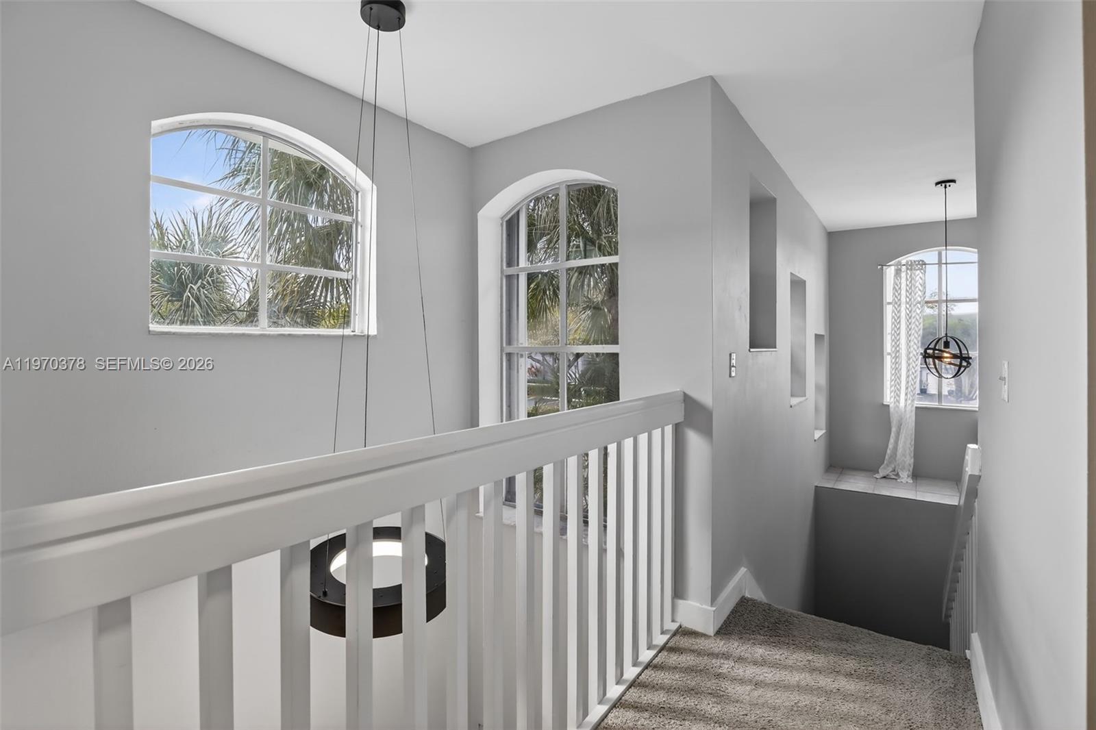 4700 Grapevine Way Davie, FL 33331