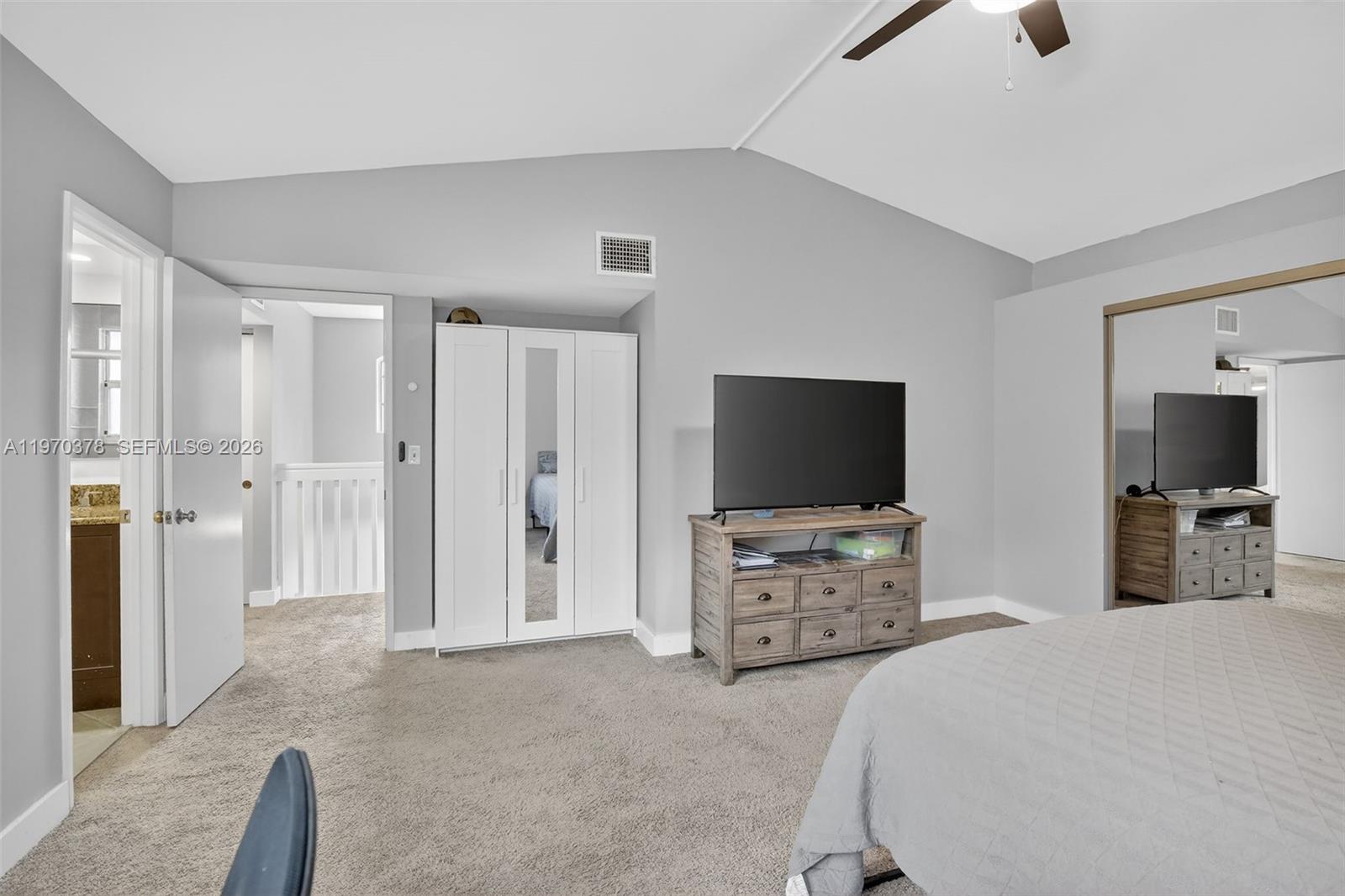 4700 Grapevine Way Davie, FL 33331