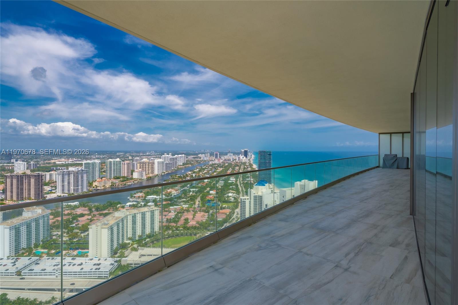 18975 Collins Ave #4505 Sunny Isles Beach, FL 33160