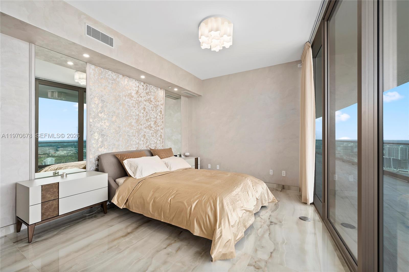 18975 Collins Ave #4505 Sunny Isles Beach, FL 33160