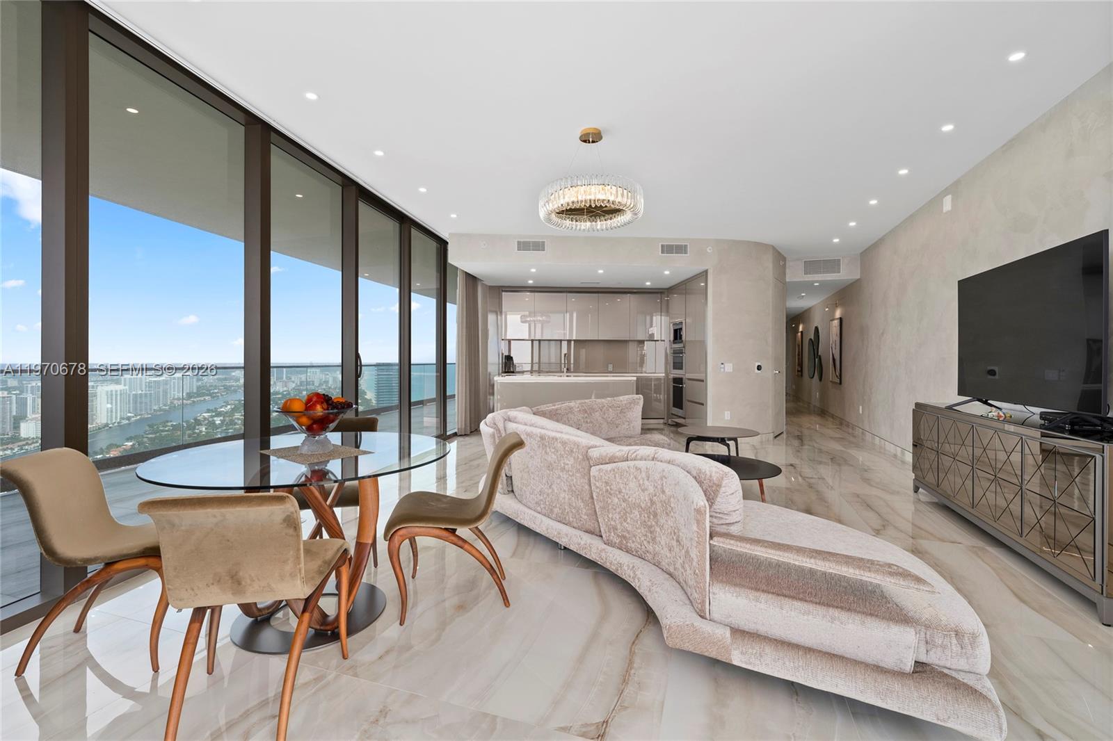 18975 Collins Ave #4505 Sunny Isles Beach, FL 33160