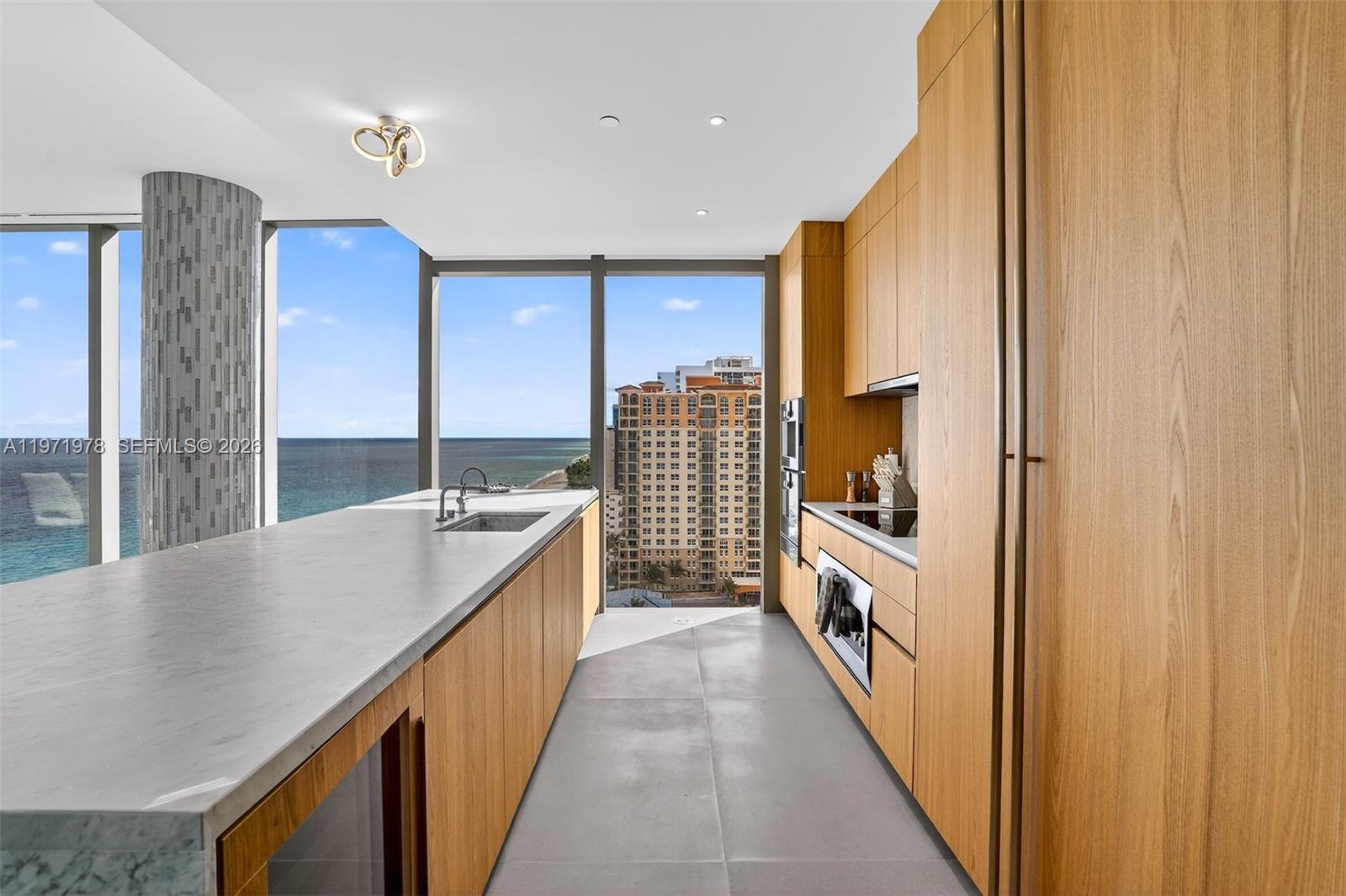 2000 S Ocean Dr #14B Hallandale Beach, FL 33009