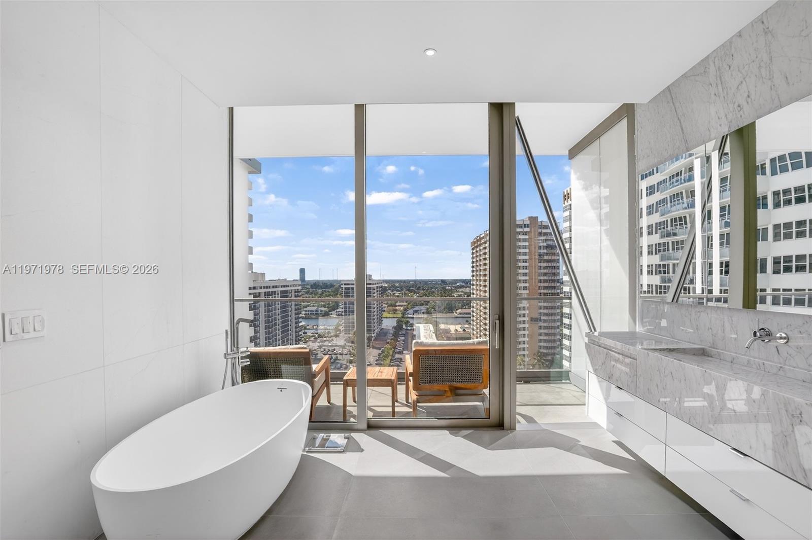 2000 S Ocean Dr #14B Hallandale Beach, FL 33009