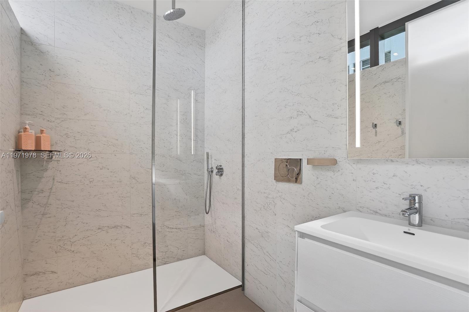 2000 S Ocean Dr #14B Hallandale Beach, FL 33009