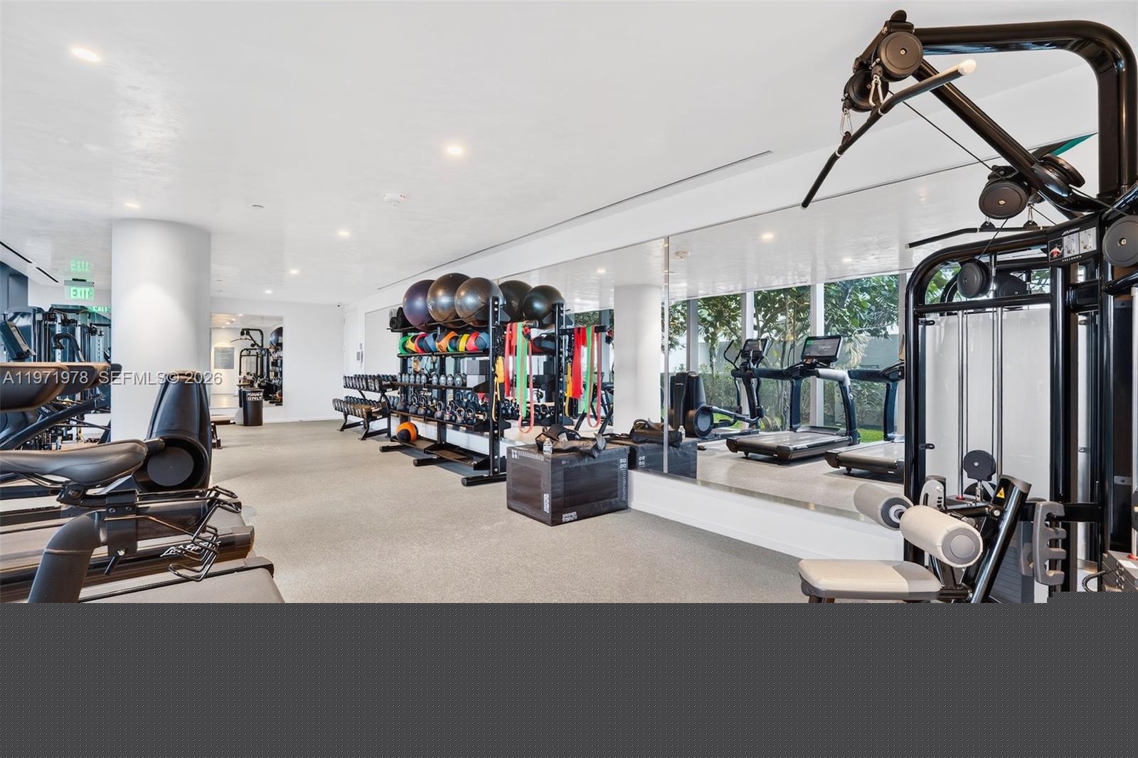 2000 S Ocean Dr #14B Hallandale Beach, FL 33009