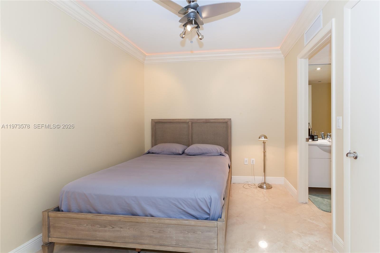 image Beach Club 314