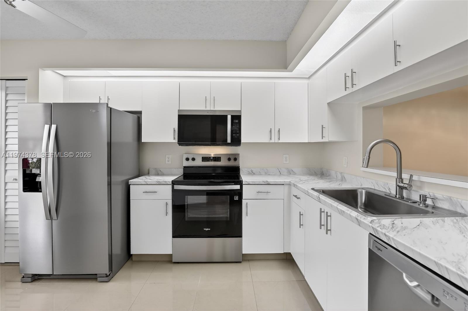 701 SW 142nd Ave #113S