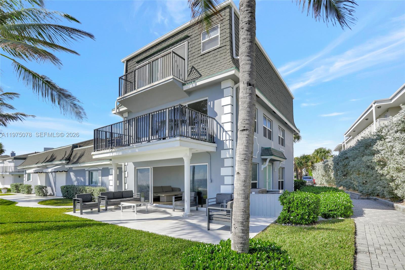 1194 Hillsboro Mile #1 Hillsboro Beach, FL 33062