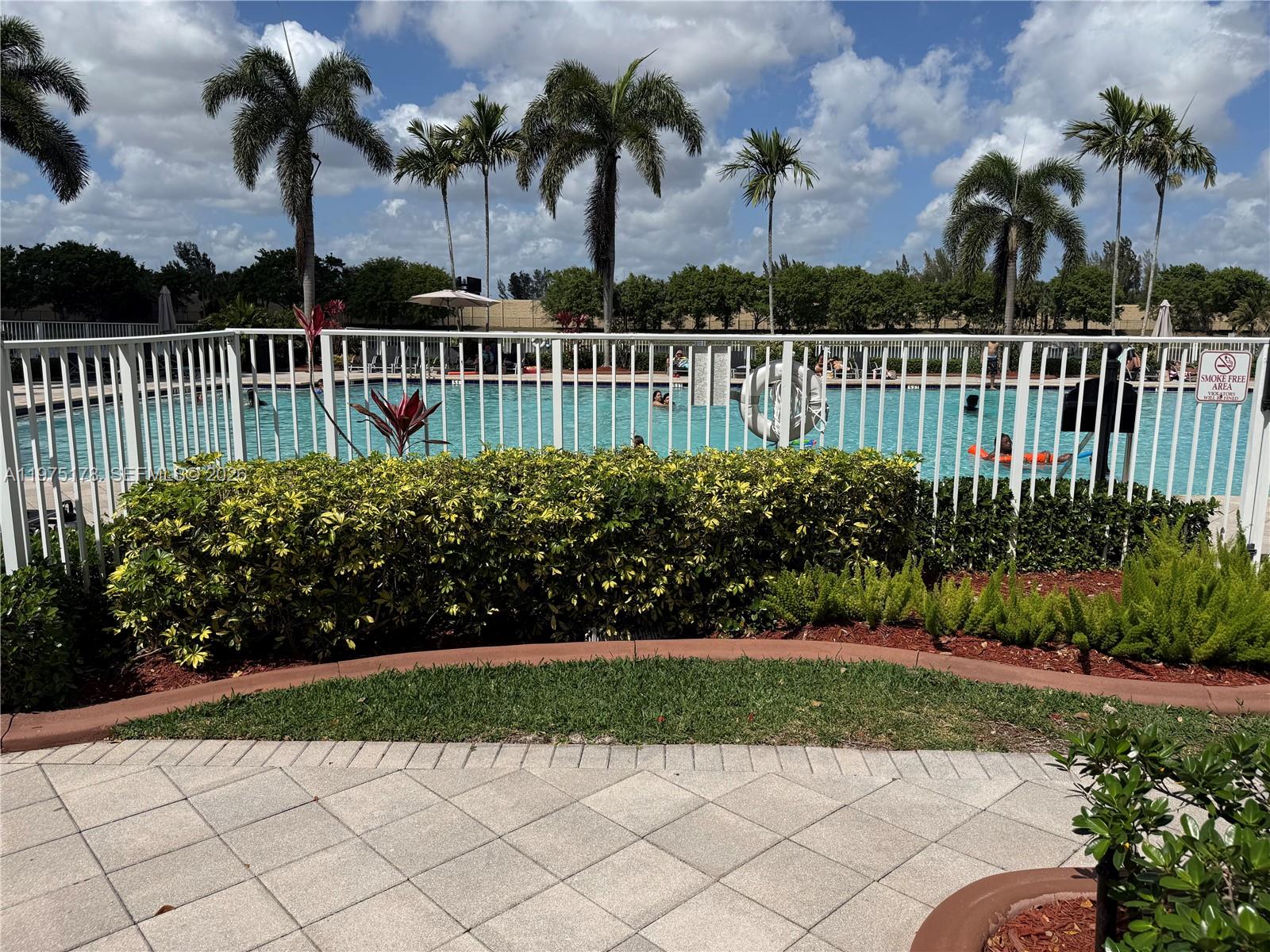 12718 SW 47th St Miramar, FL 33027