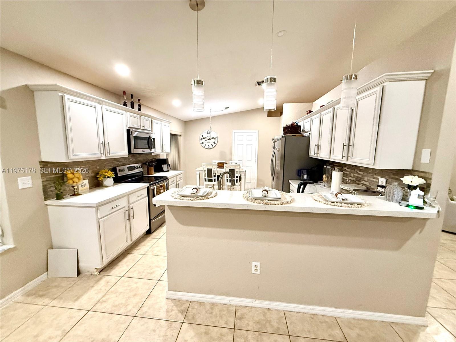 12718 SW 47th St Miramar, FL 33027