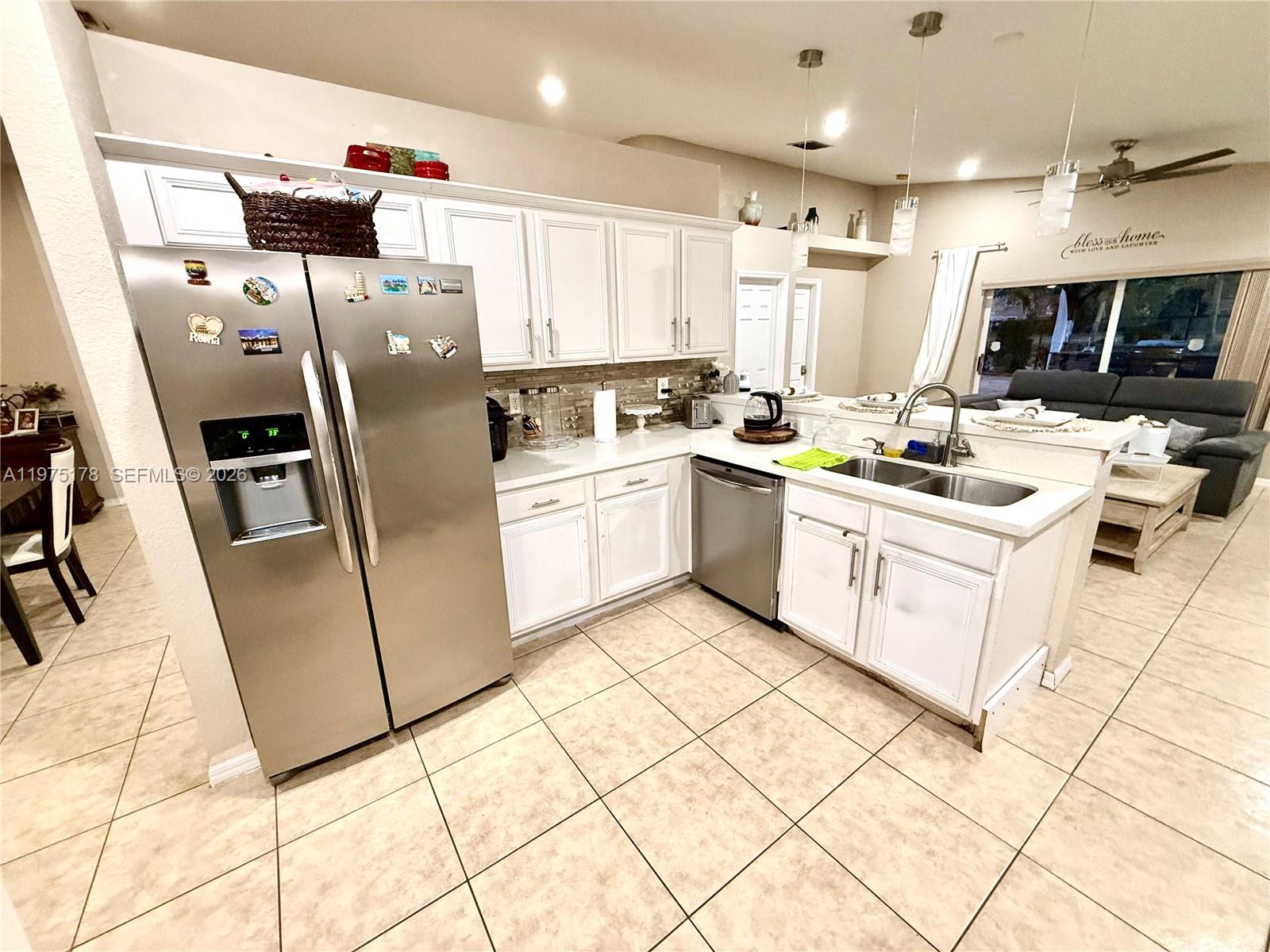 12718 SW 47th St Miramar, FL 33027