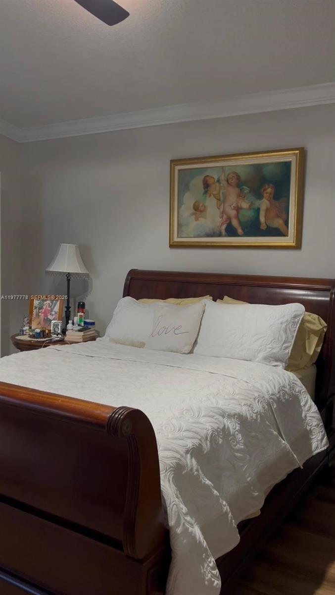 4911 SW 142nd Pl Miami, FL 33175