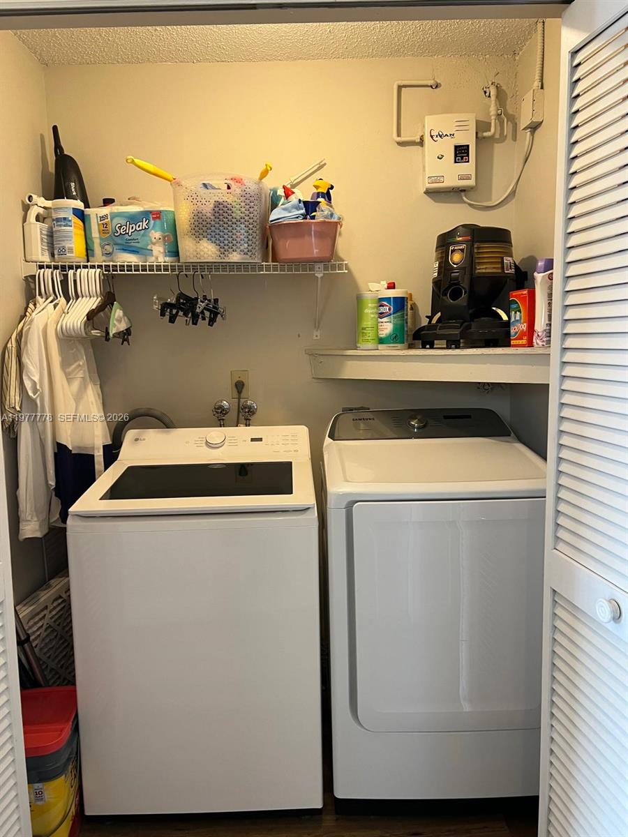 4911 SW 142nd Pl Miami, FL 33175