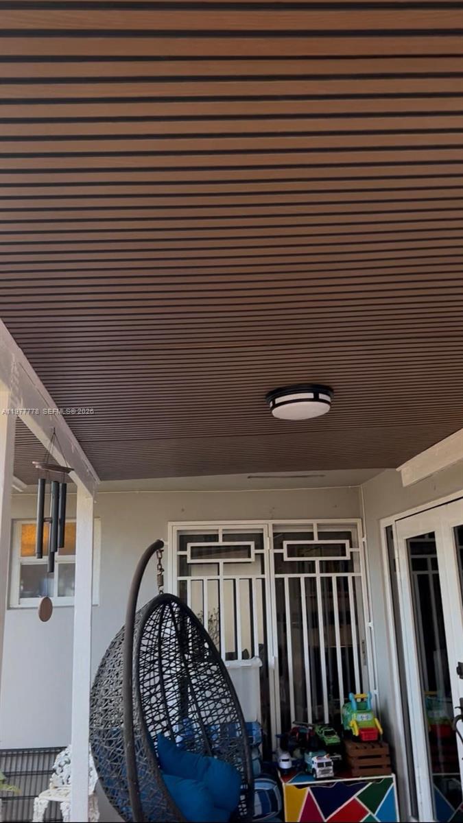 4911 SW 142nd Pl Miami, FL 33175