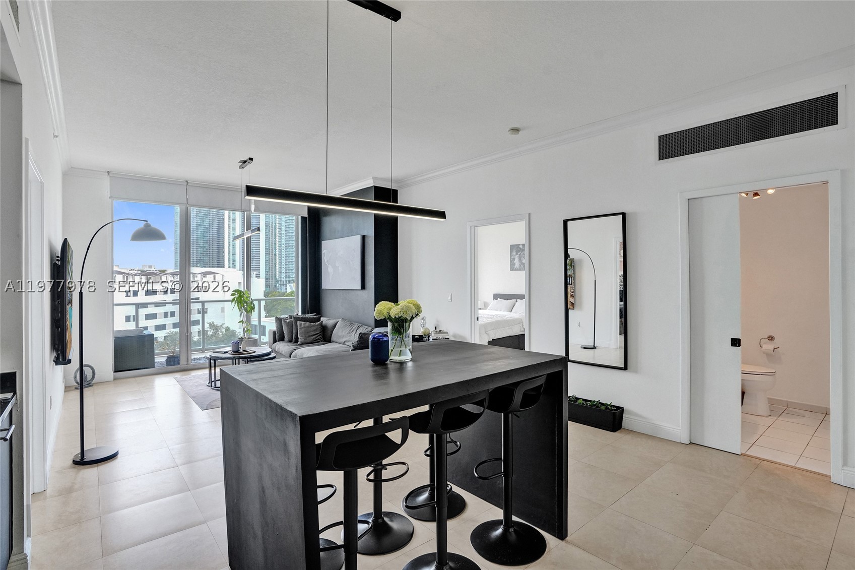 image 2 Midtown18