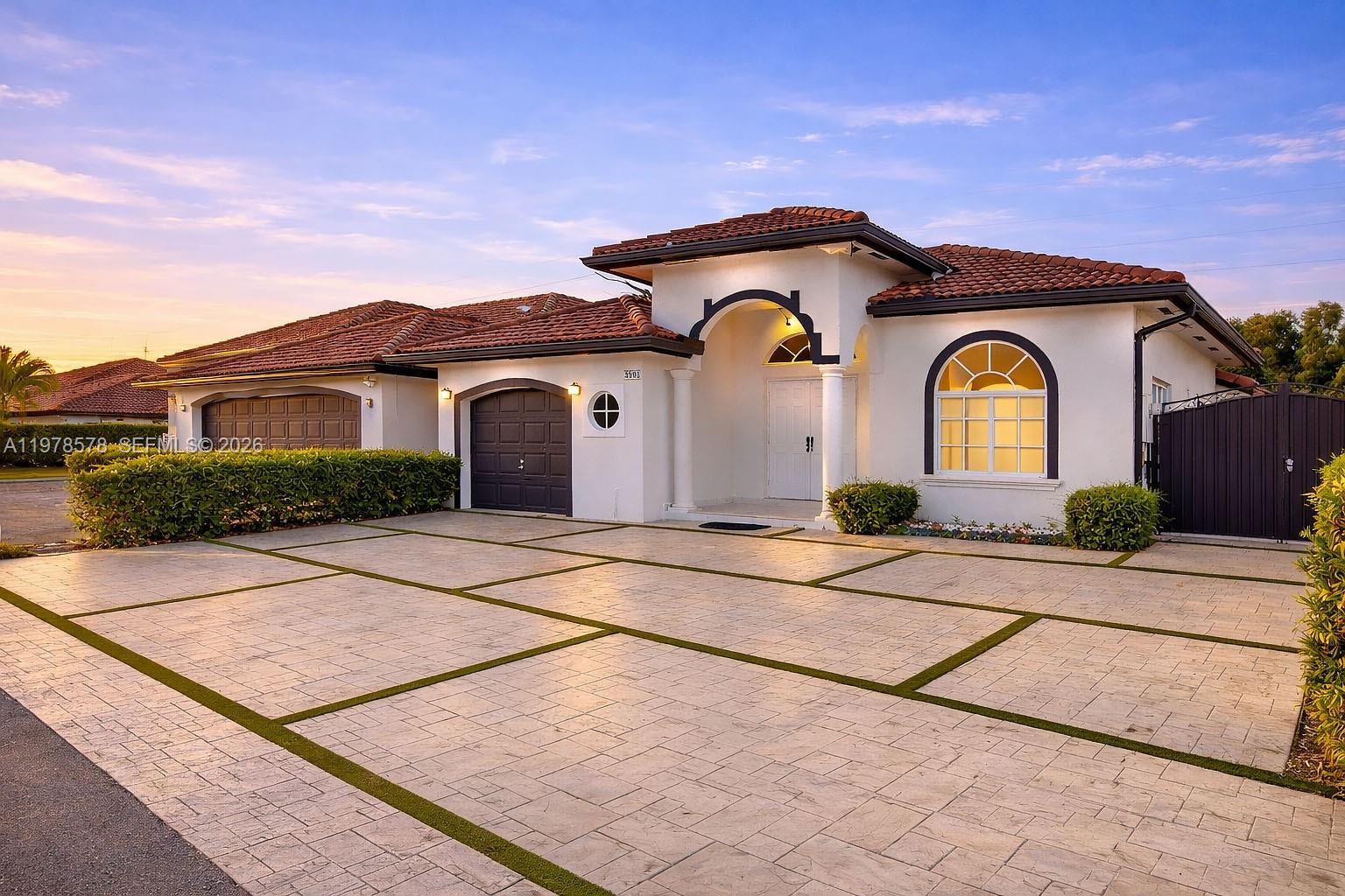 3502 SW 156th Ct Miami, FL 33185