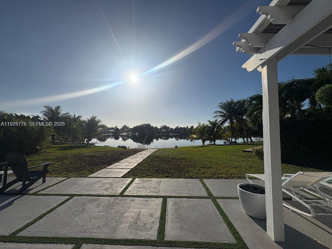 6890 Winged Foot Dr Hialeah, FL 33015