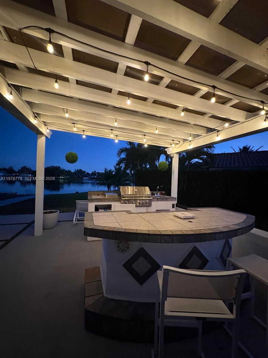 6890 Winged Foot Dr Hialeah, FL 33015