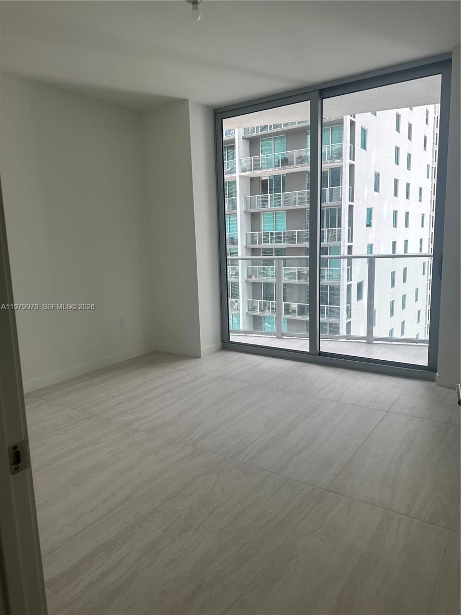 image Viceroy Brickell Residences4