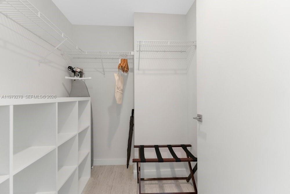 3900 Biscayne Blvd #N-1101 Miami, FL 33137