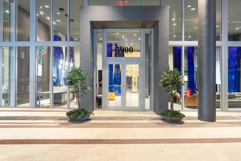 3900 Biscayne Blvd #N-1101 Miami, FL 33137