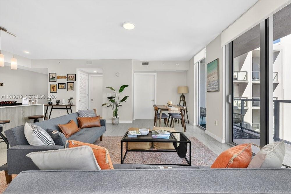 3900 Biscayne Blvd #N-1101 Miami, FL 33137