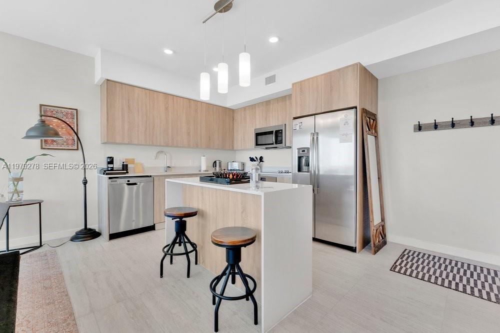 3900 Biscayne Blvd #N-1101 Miami, FL 33137