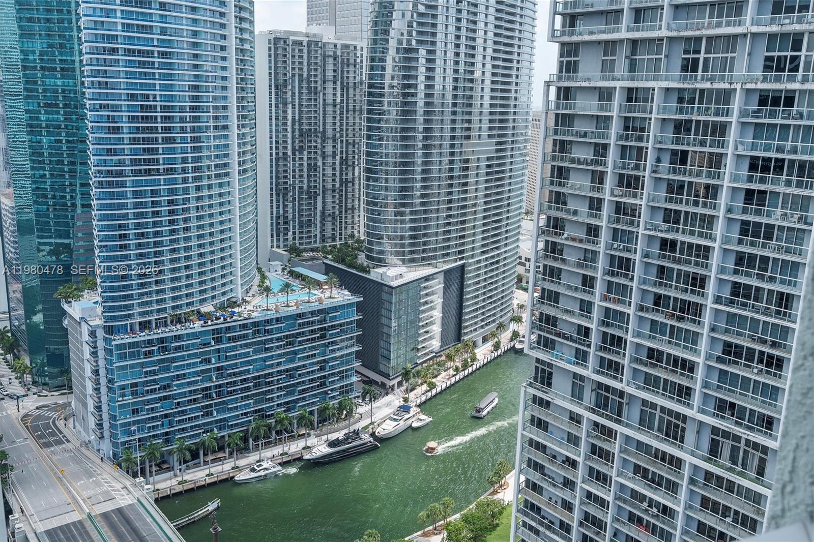 500 Brickell Ave #4101 Miami, FL 33131