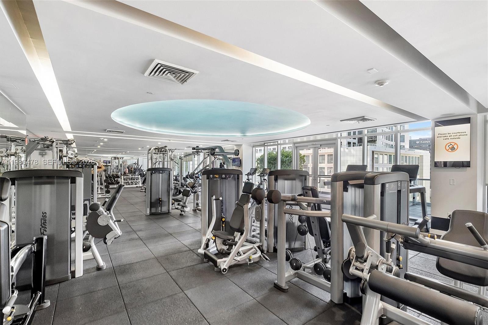 500 Brickell Ave #4101 Miami, FL 33131