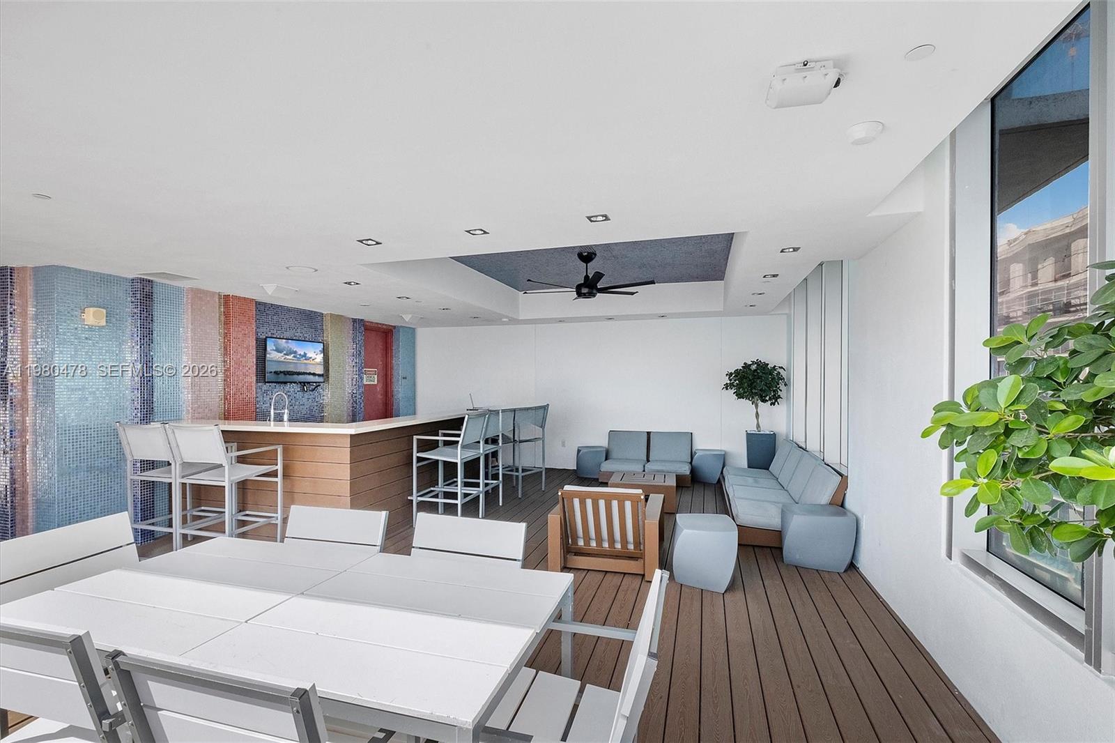 500 Brickell Ave #4101 Miami, FL 33131