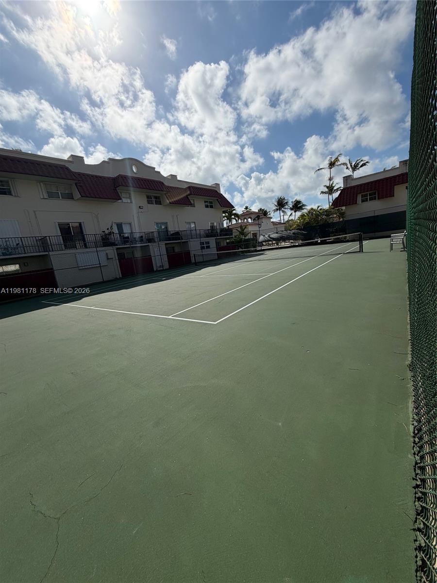 6709 N Kendall Dr #209 Pinecrest, FL 33156