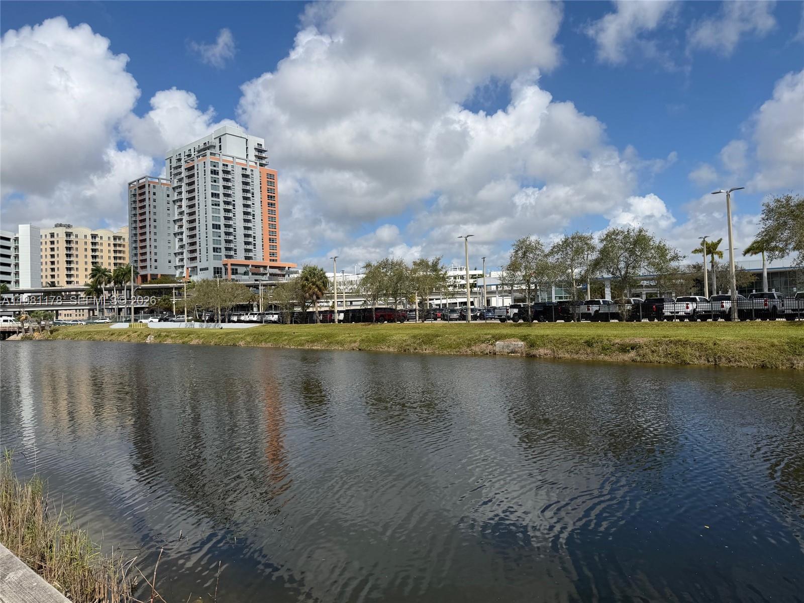 6709 N Kendall Dr #209 Pinecrest, FL 33156