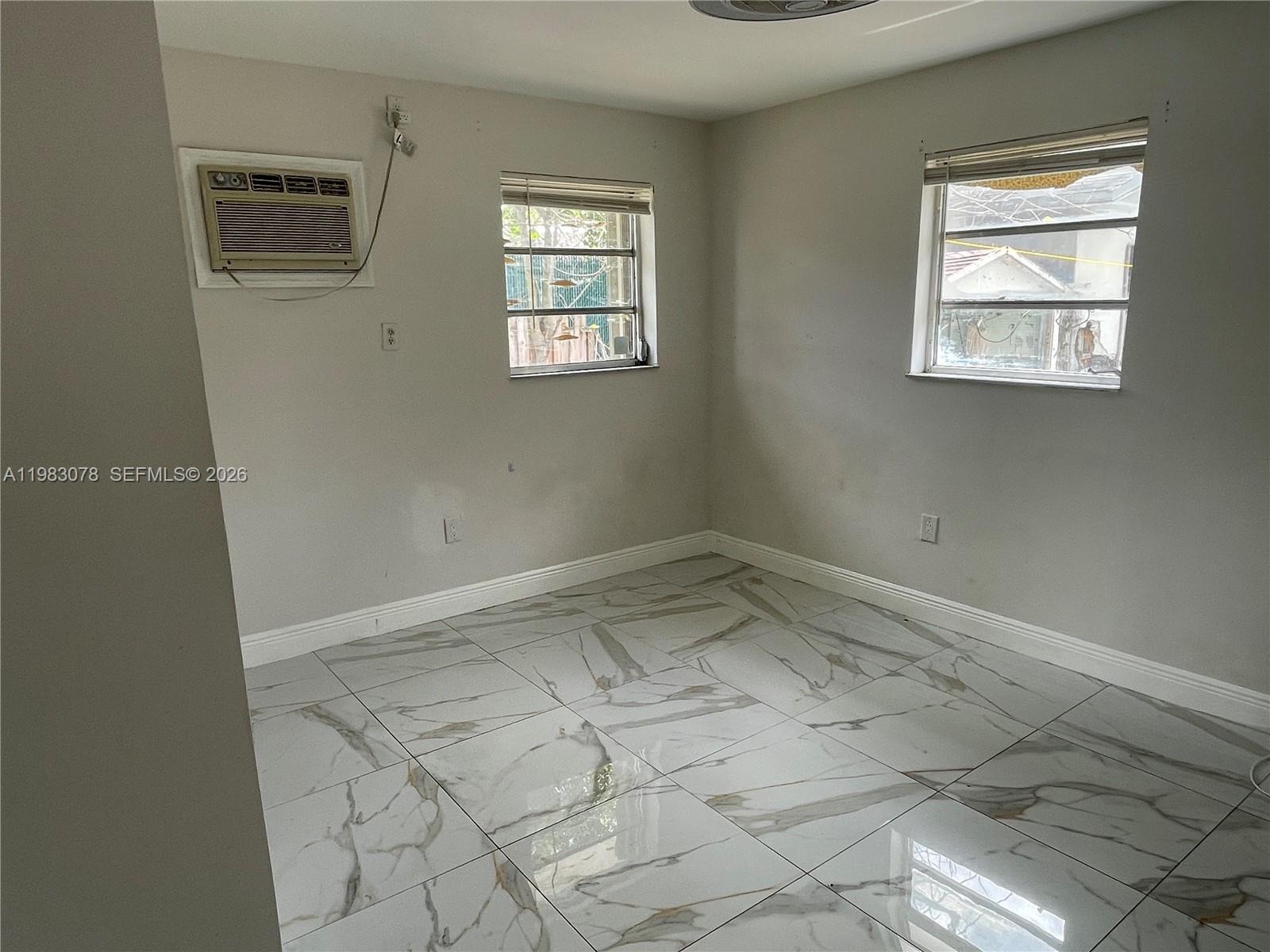 2601 N 66th Ave Hollywood, FL 33024