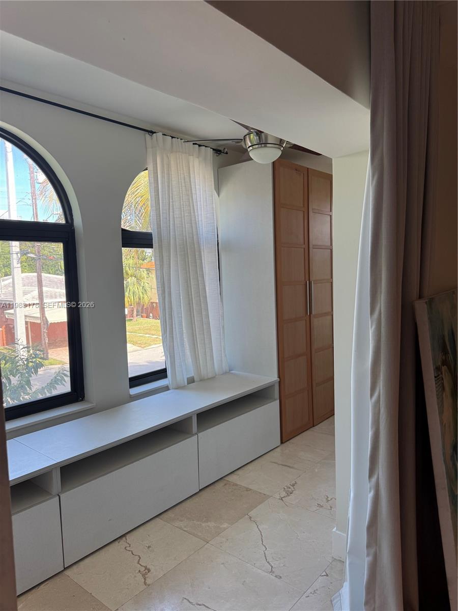 9124 Byron Ave Surfside, FL 33154